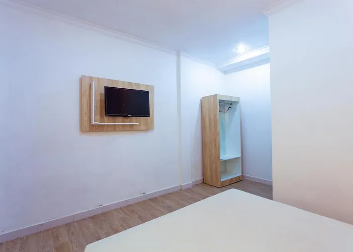 Segara Sadhu Apartment *
